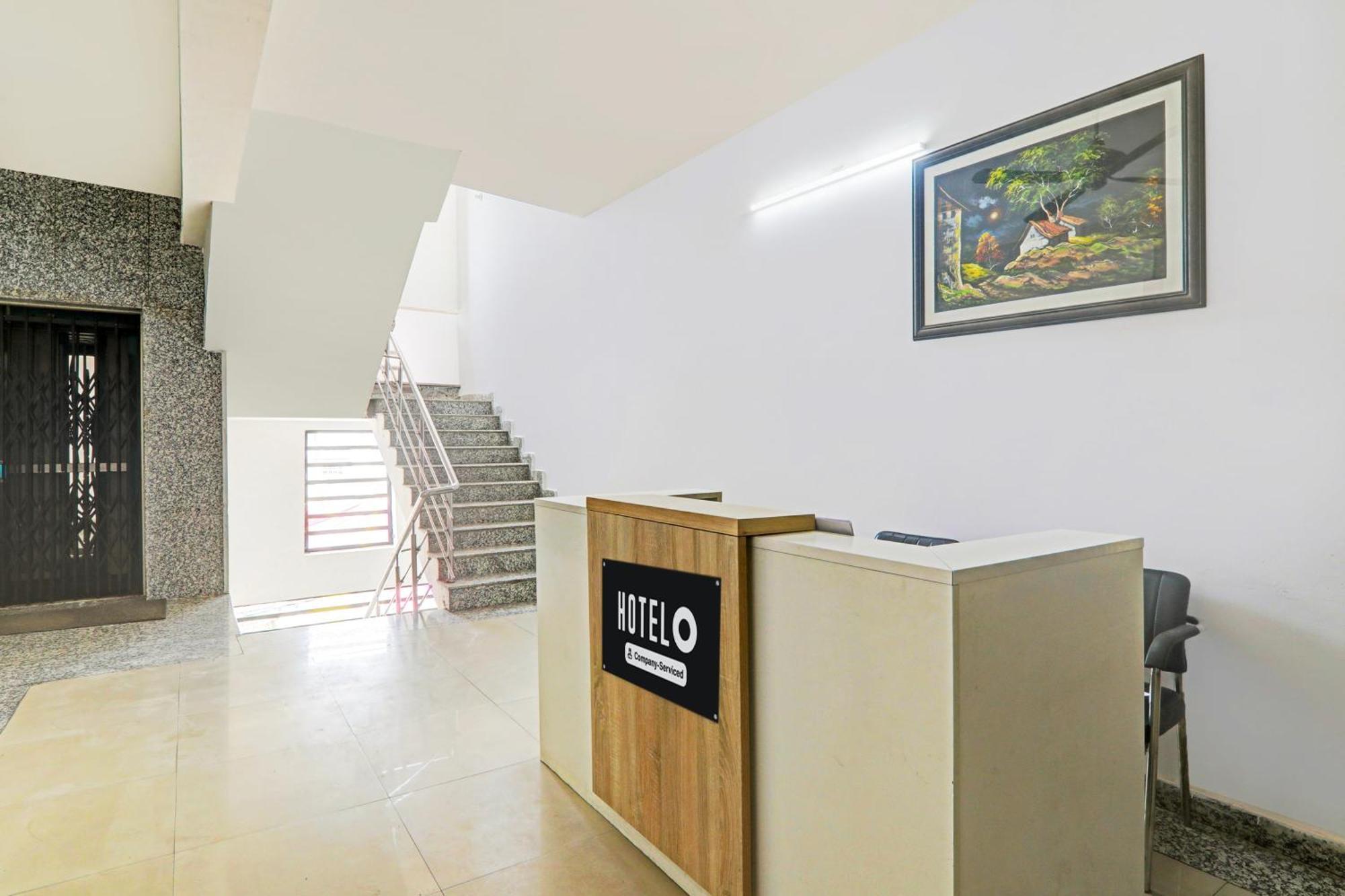 Super Hotel O Jankipuram Near Sahara State Formerly Basera Homes Hasanganj Exterior foto